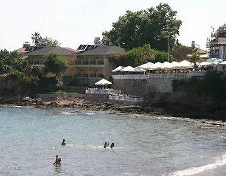Ξενοδοχείο Kamer 4*